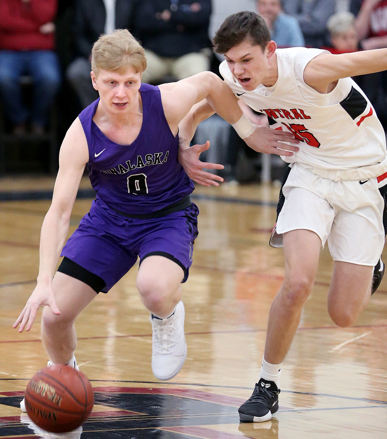 February 18: Onalaska vs Central